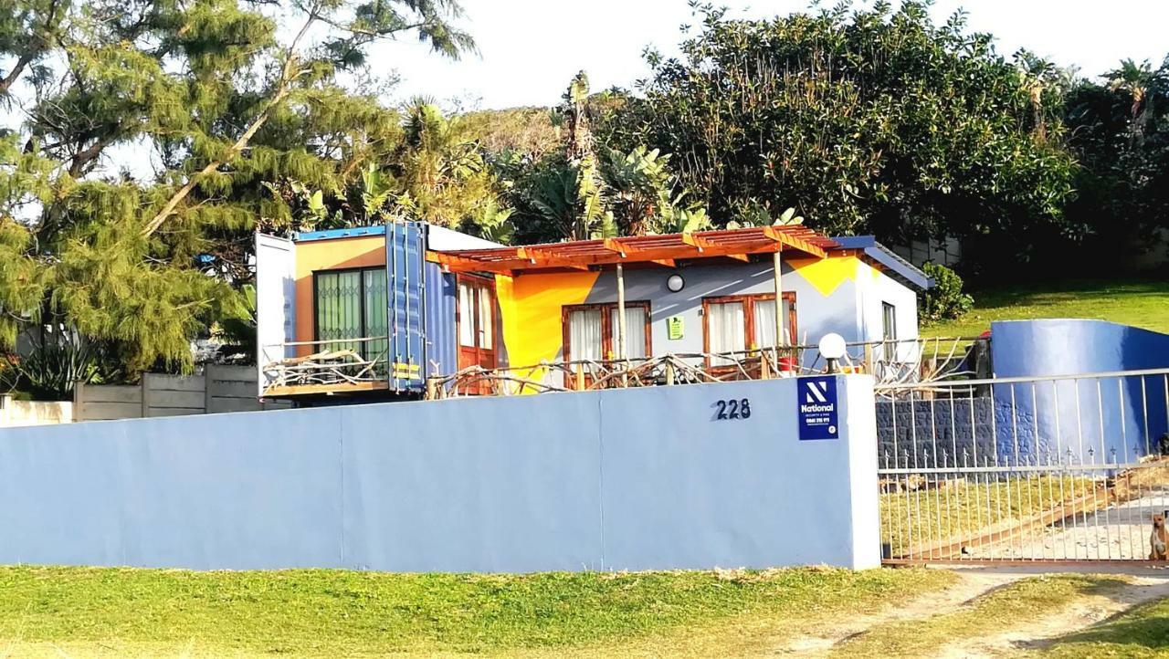 Blue Space Beach House ميناء شيبستون المظهر الخارجي الصورة