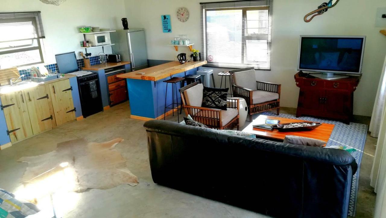 Blue Space Beach House ميناء شيبستون المظهر الخارجي الصورة